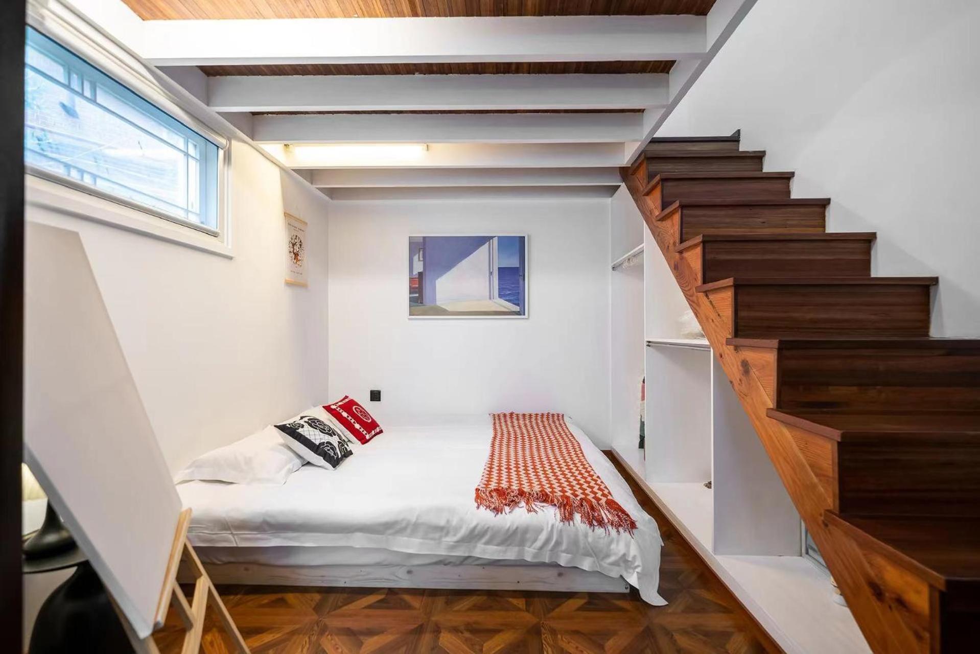 Apartment 上海小胖纸民宿-武康大楼3店-老吉士